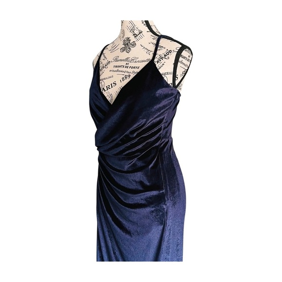 Double Crazy Midnight Blue Velvet Dress – Ruched Front with Slit | S - Picture 4 of 9